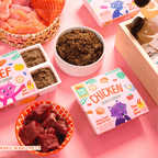petcubes gently cooked chicken for cats lifestyle and close up texture of the fresh cat food